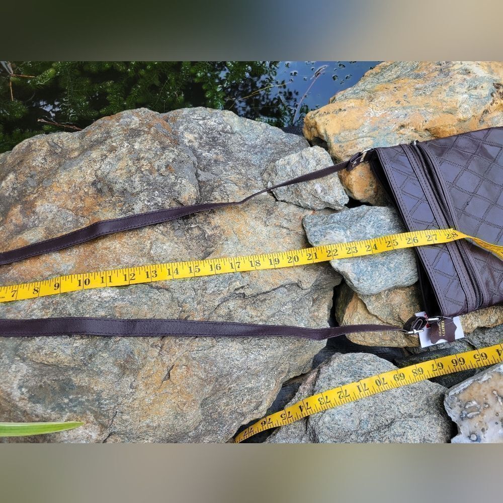‎Leather Crossbody Bag - Picture 9 of 10